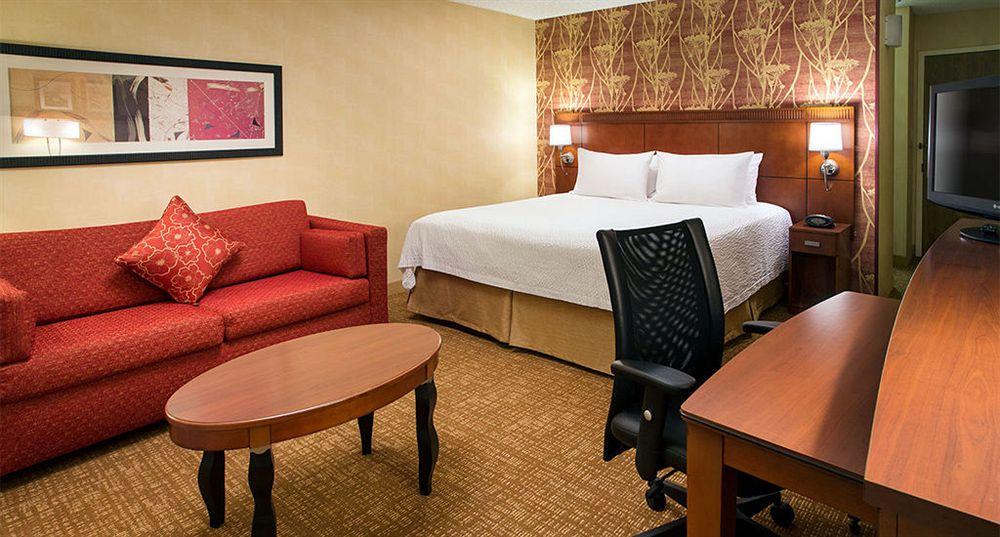 Courtyard By Marriott Asheville Airport Letcher megye Kültér fotó
