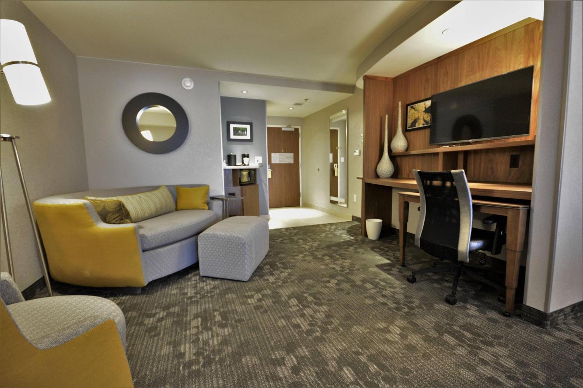 Courtyard By Marriott Asheville Airport Letcher megye Kültér fotó