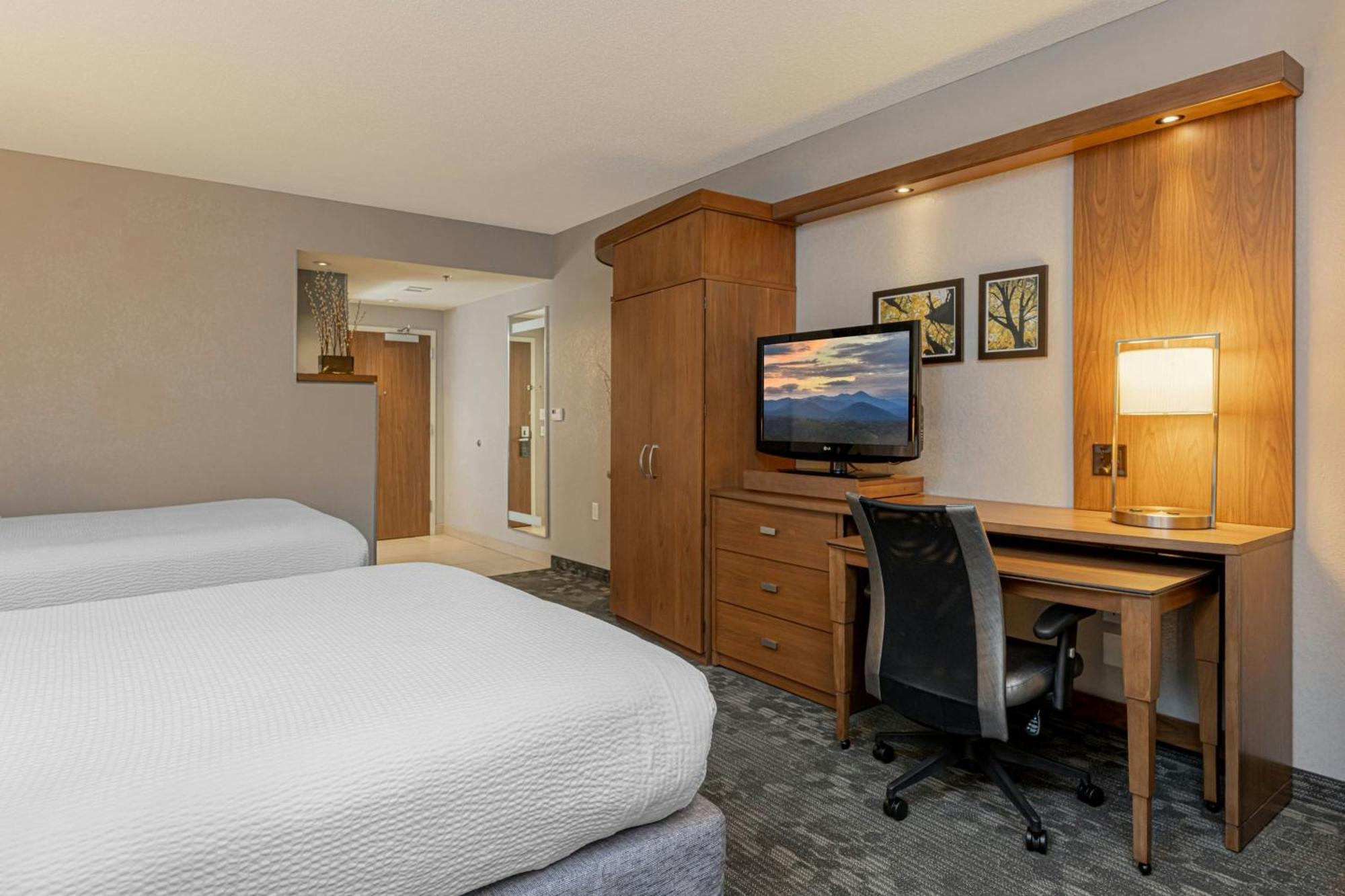 Courtyard By Marriott Asheville Airport Letcher megye Kültér fotó