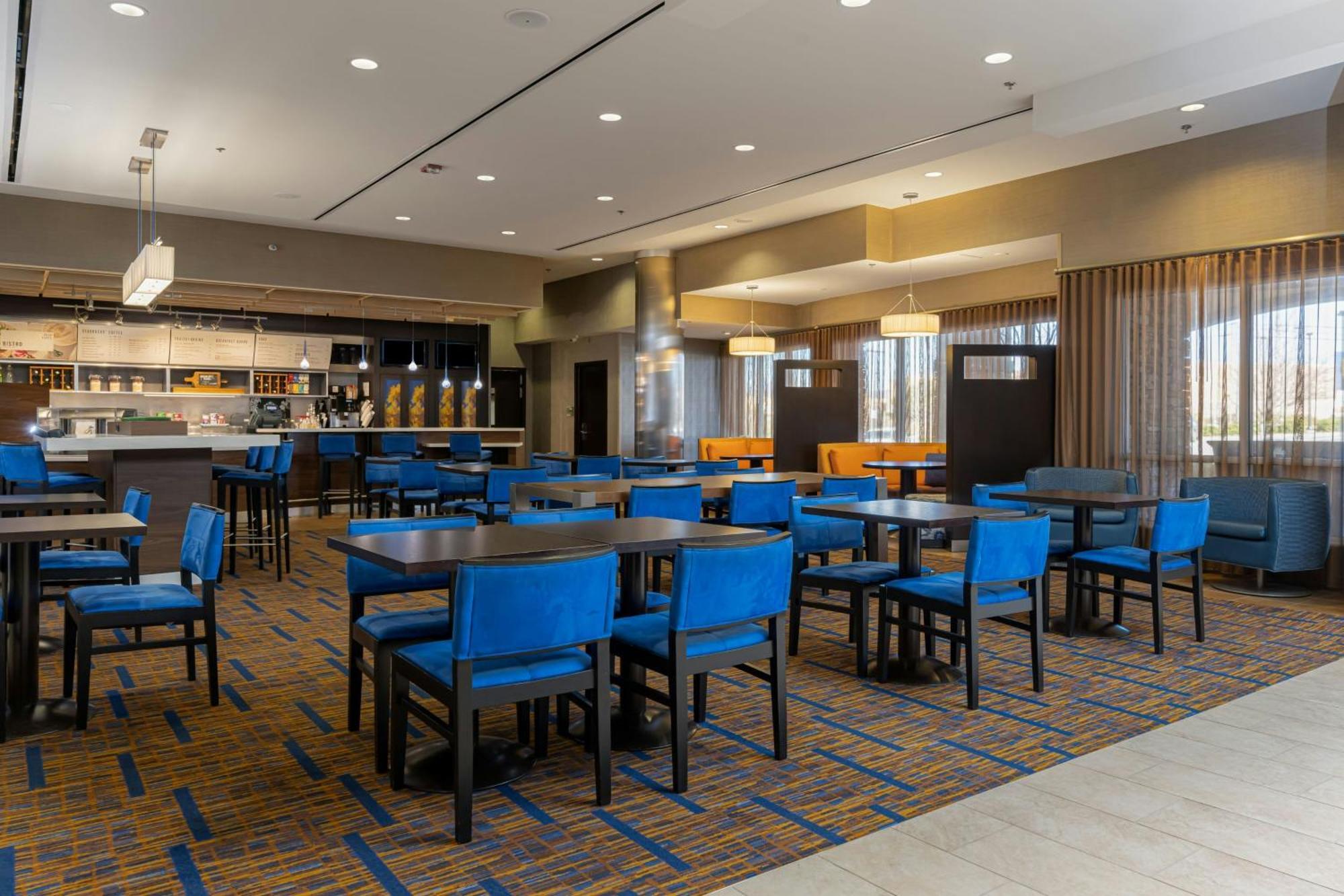 Courtyard By Marriott Asheville Airport Letcher megye Kültér fotó